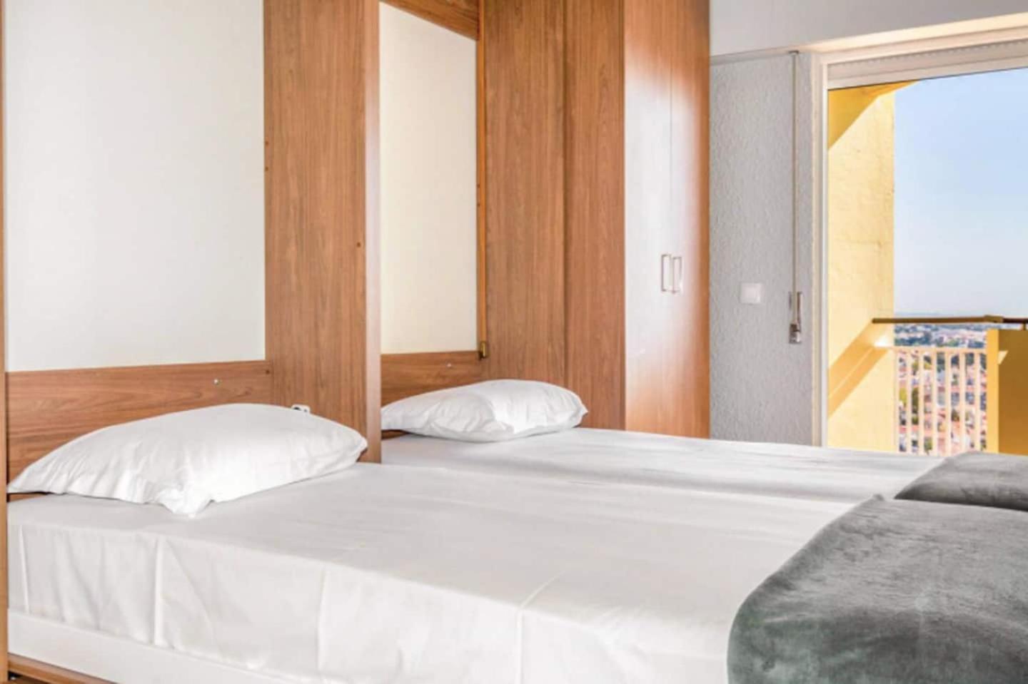 Wonderful Studio In Cascais With Sea View Eksteriør billede